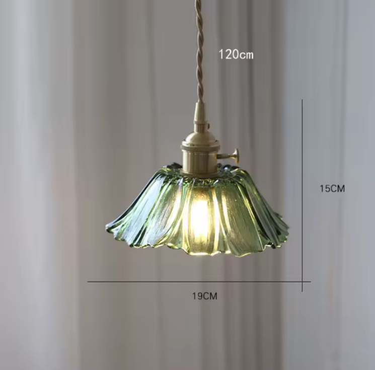 Vintage Elegance: Handcrafted Tiffany Lamp Shades - Add Timeless Beauty to Your Home!