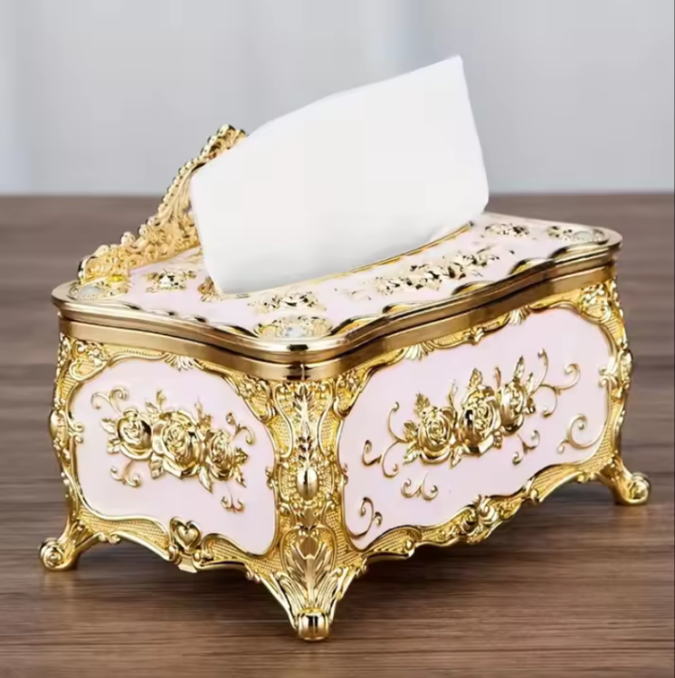 Timeless Elegance: Vintage Gold-Detailing tissue Box"